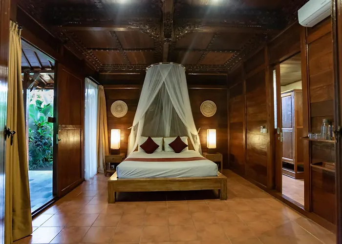 Heaven Sayan Villa *