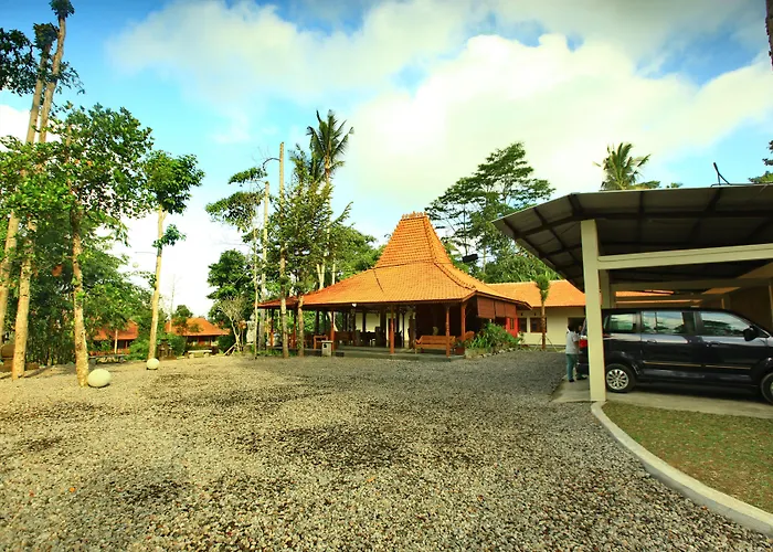 Heaven Sayan Villa *